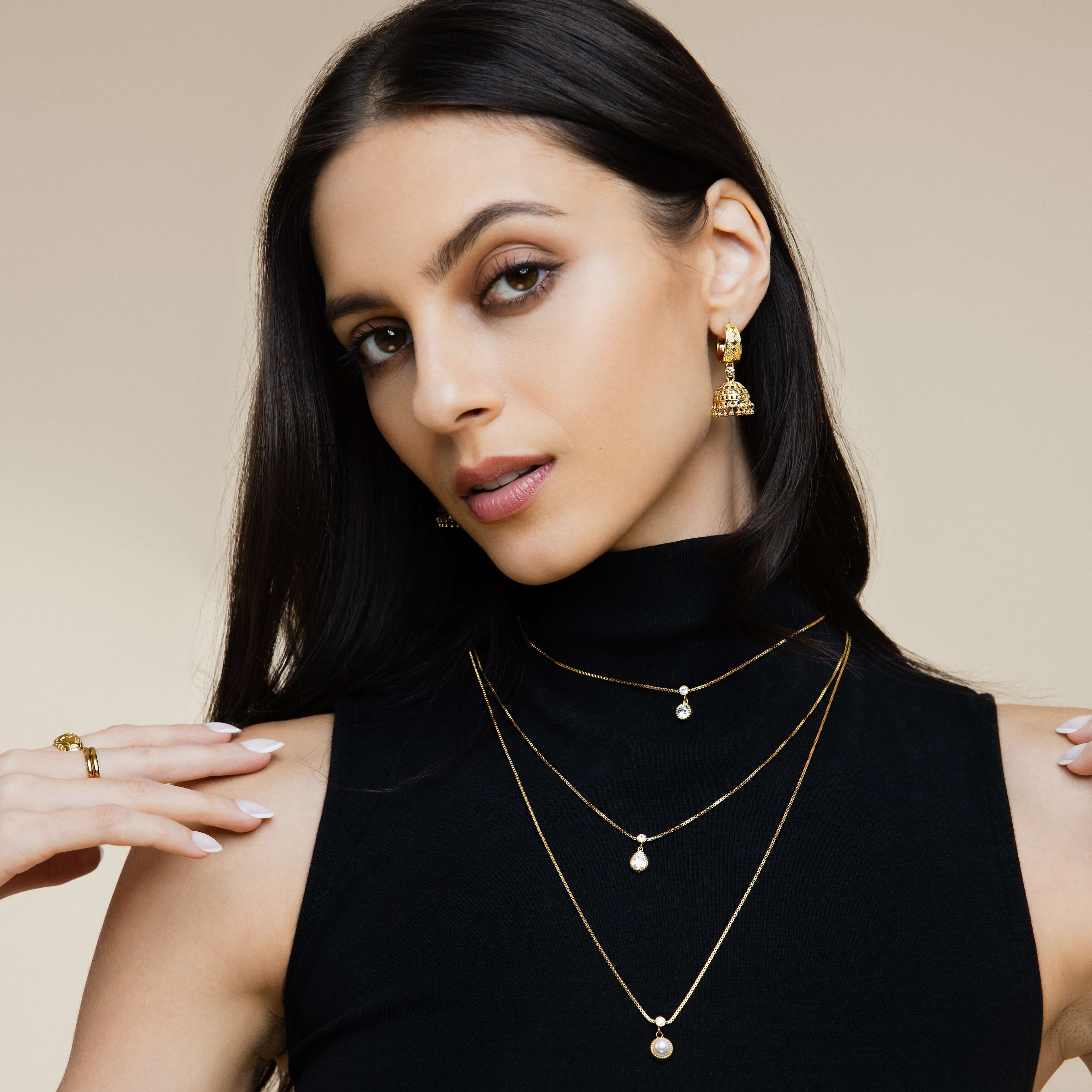 Rekha Pear Pendant Necklace