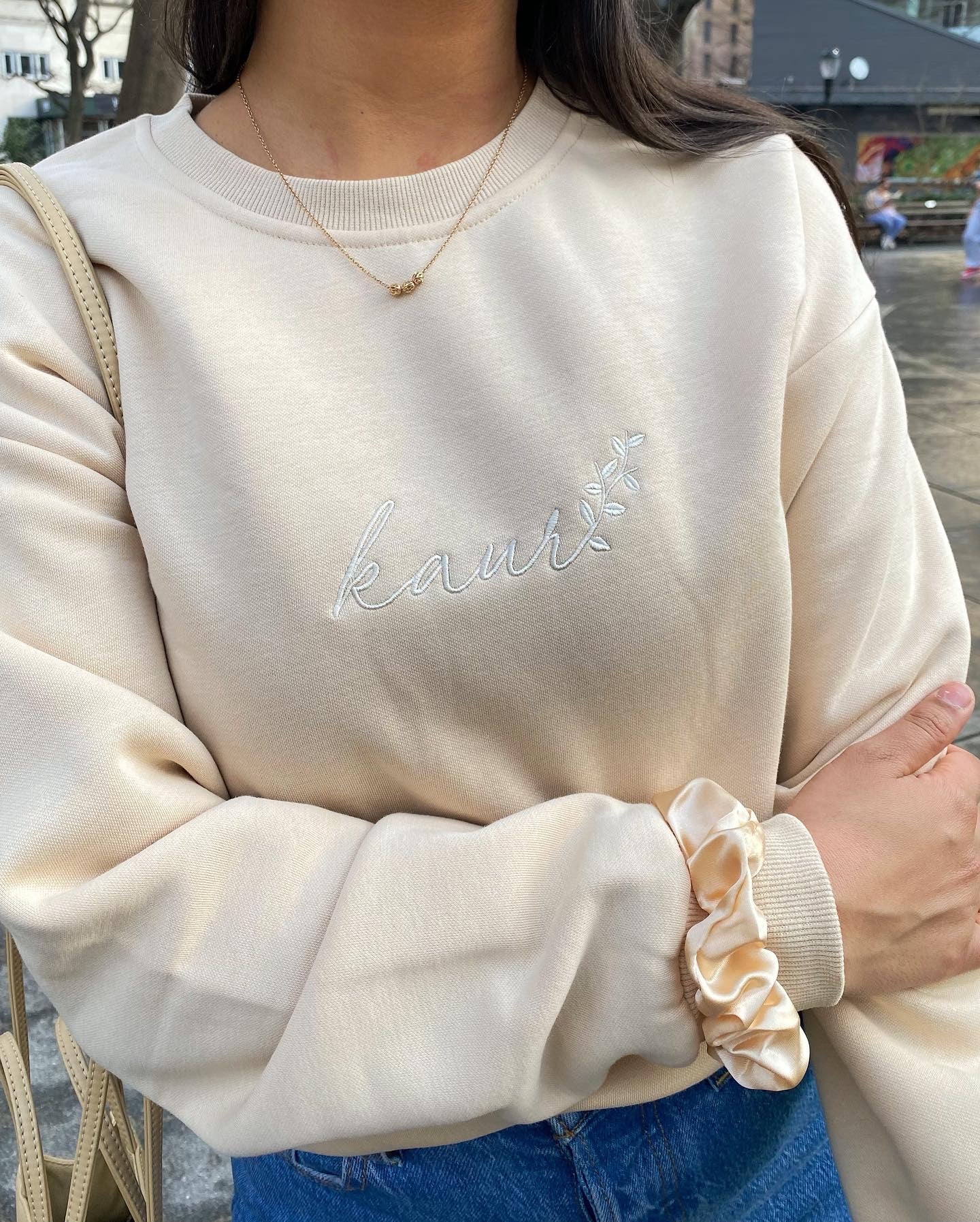The Crown Fits Crewneck (Kaur)