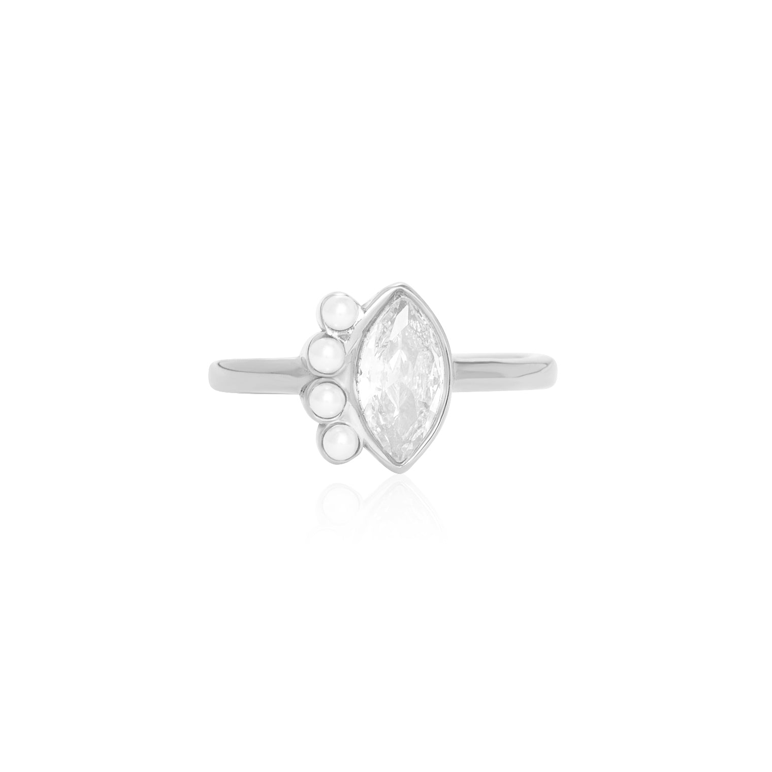 Nadia Ring
