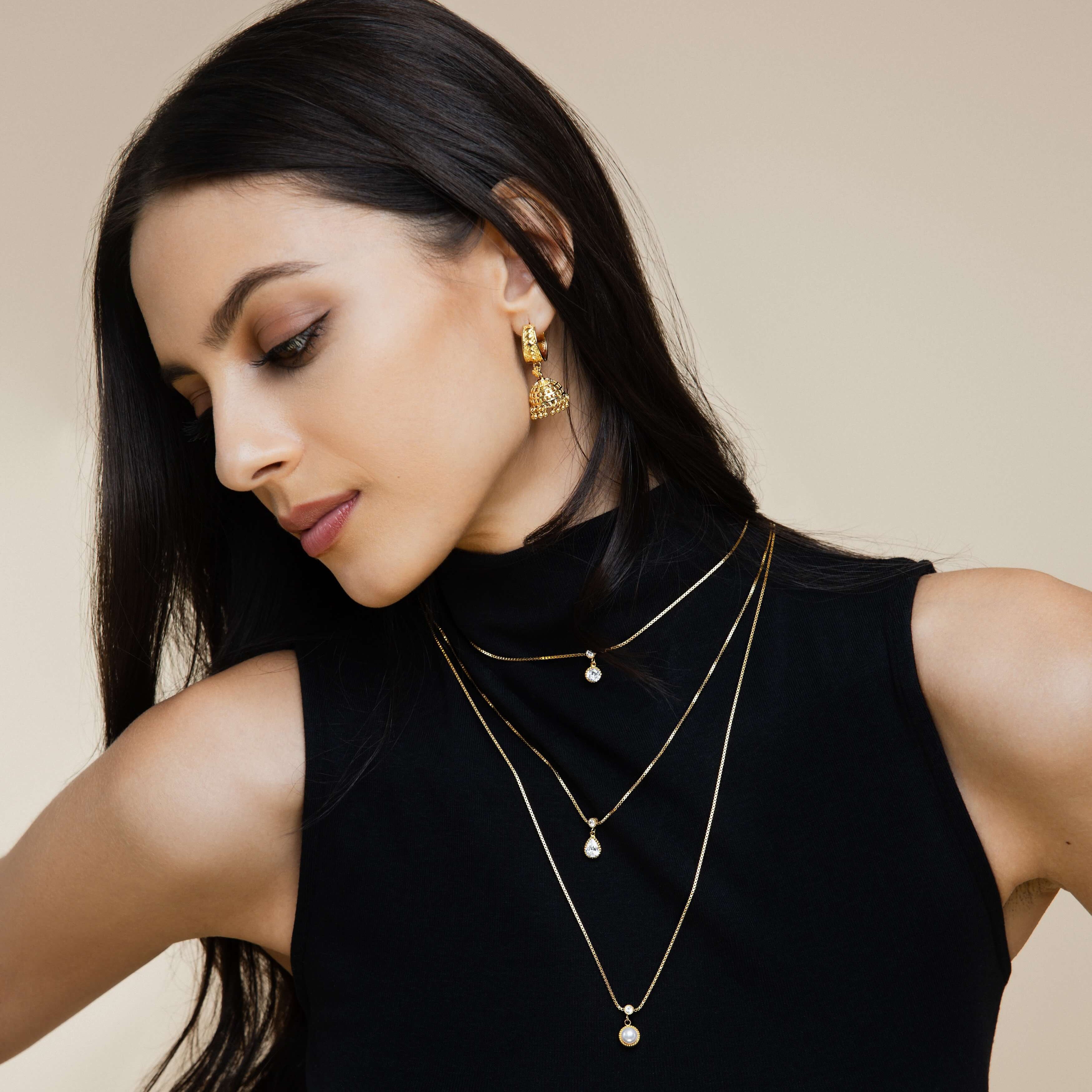 Rekha Pearl Pendant Necklace